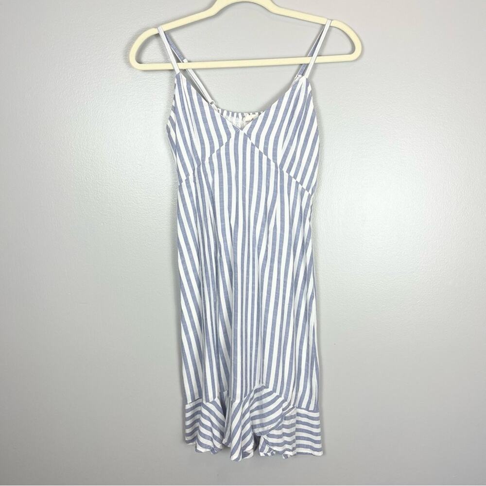 Elegant Striped Mini Dress in Blue and White